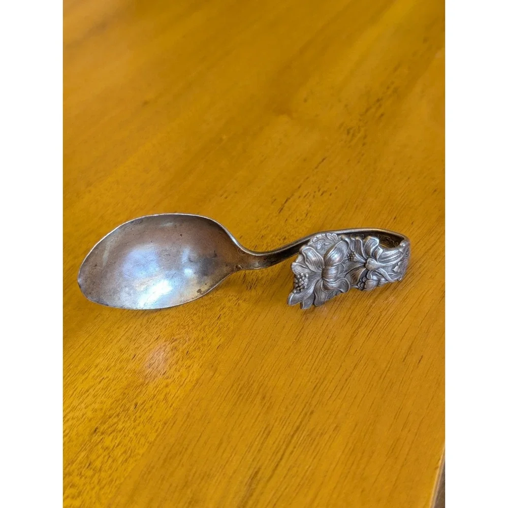Antique SSMC Sterling Silver Baby Spoon Floral Pattern NO MONOGRAM Vintage